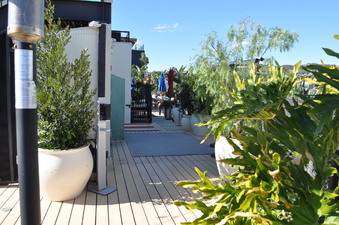 Enlarge photo 32