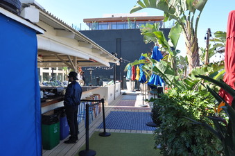 Enlarge photo 33