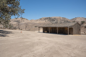 Enlarge photo 26