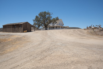 Enlarge photo 35