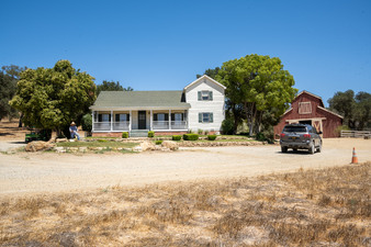 Enlarge photo 15