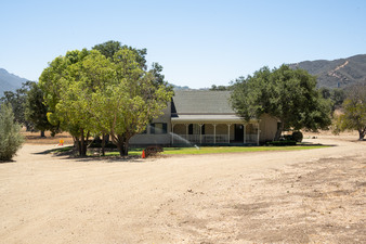 Enlarge photo 21