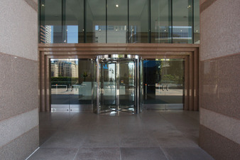 Enlarge photo 85