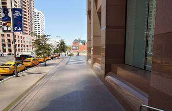 Enlarge photo 36