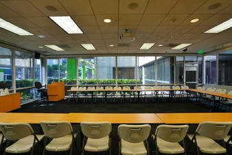 Enlarge photo 200
