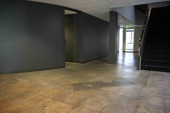 Enlarge photo 58