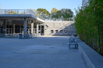 Enlarge photo 5