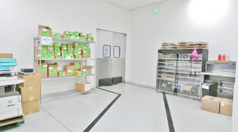 Enlarge photo 22