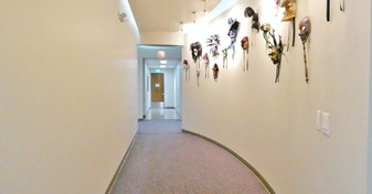 Enlarge photo 77