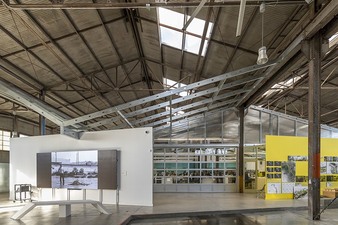 Enlarge photo 24