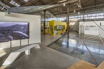 Enlarge photo 35