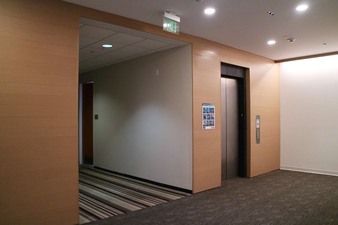 Enlarge photo 84
