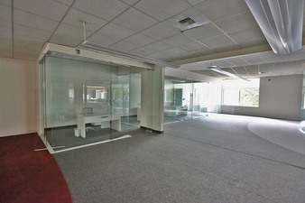 Enlarge photo 34