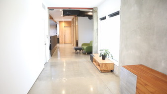 Enlarge photo 25