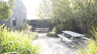 Enlarge photo 9