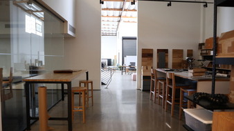Enlarge photo 37