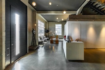 Enlarge photo 6