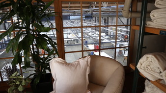 Enlarge photo 47