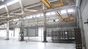 Enlarge photo 12