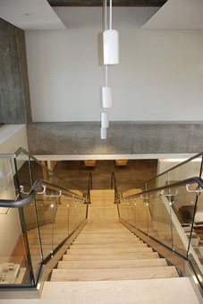 Enlarge photo 35