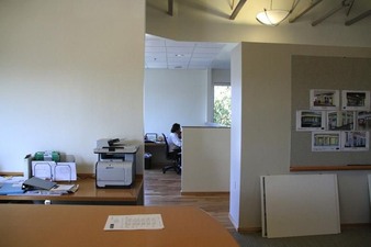 Enlarge photo 52