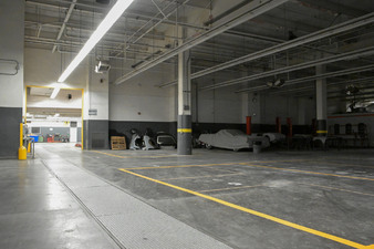 Enlarge photo 3