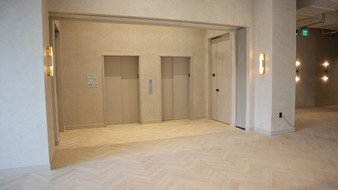 Enlarge photo 67
