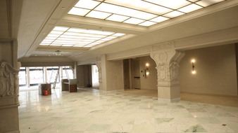 Enlarge photo 12