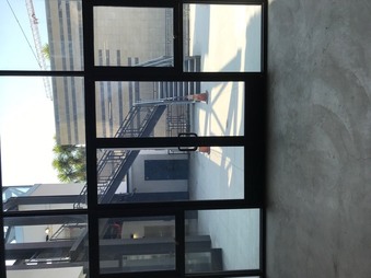 Enlarge photo 10