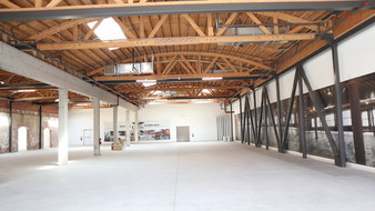 Enlarge photo 34