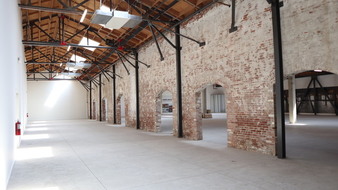 Enlarge photo 29