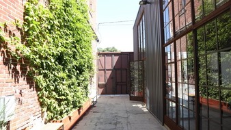 Enlarge photo 7