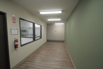 Enlarge photo 28