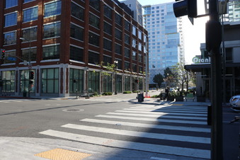 Enlarge photo 2