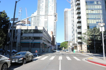 Enlarge photo 10