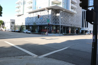 Enlarge photo 16