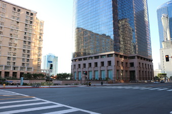 Enlarge photo 19