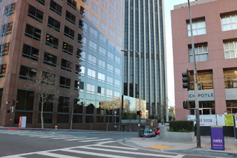 Enlarge photo 16