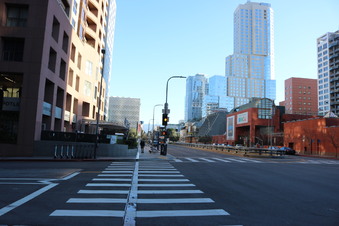 Enlarge photo 3