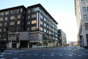 Enlarge photo 22