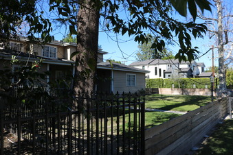 Enlarge photo 3