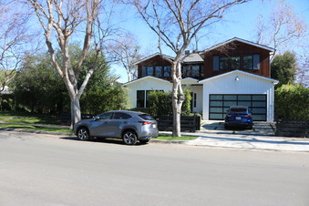 Acama St. @ Beck Ave.