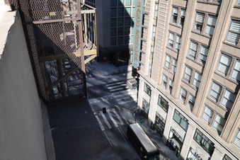 Enlarge photo 10