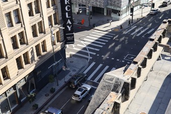 Enlarge photo 22