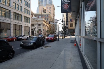 Enlarge photo 29