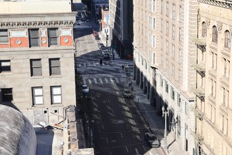 Enlarge photo 22
