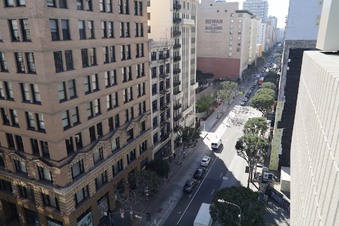 Enlarge photo 3