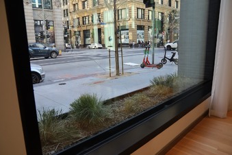 Enlarge photo 18