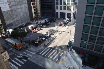 Enlarge photo 24