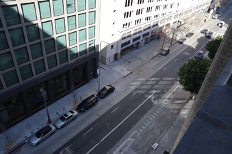 Enlarge photo 27